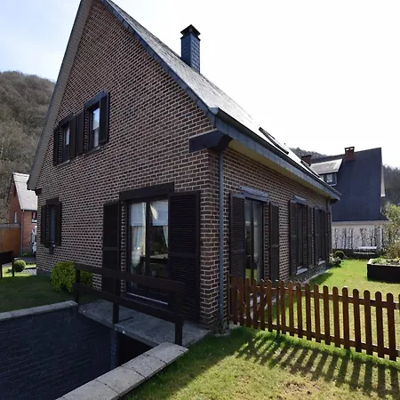 Cozy Family La-Roche-en-Ardenne